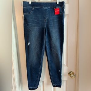 SPANX DISTRESSED DENIM LEGGING